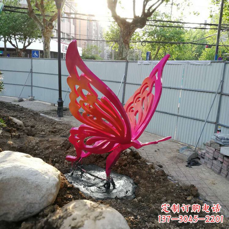 保定红色不锈钢蝴蝶园林摆件