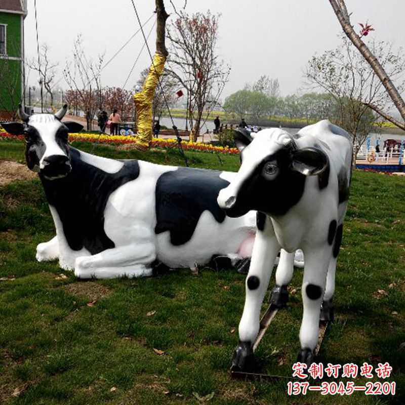 保定仿真奶牛雕塑,精致外形逼真细节