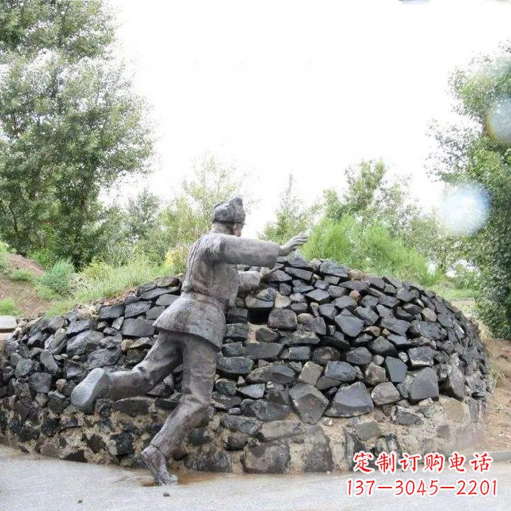 保定黄继光仿铜情景雕塑