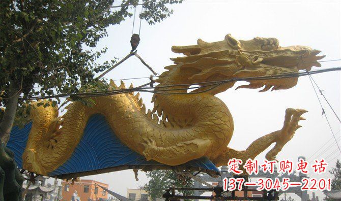 保定黄金龙广场铜雕