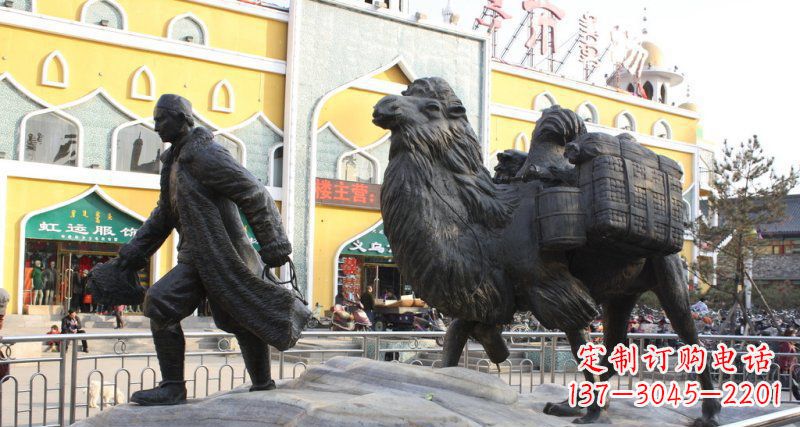 保定骆驼铜雕,让新疆风情永传