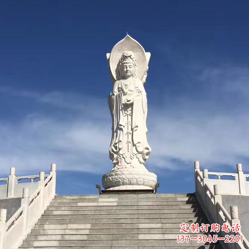 保定景区广场大型三面观音石雕景观雕塑