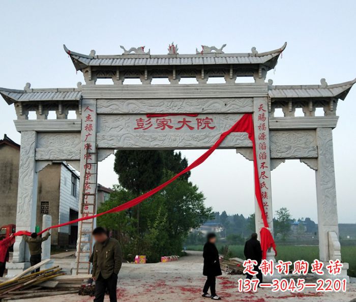 保定中领雕塑:牌坊石雕精美纷呈