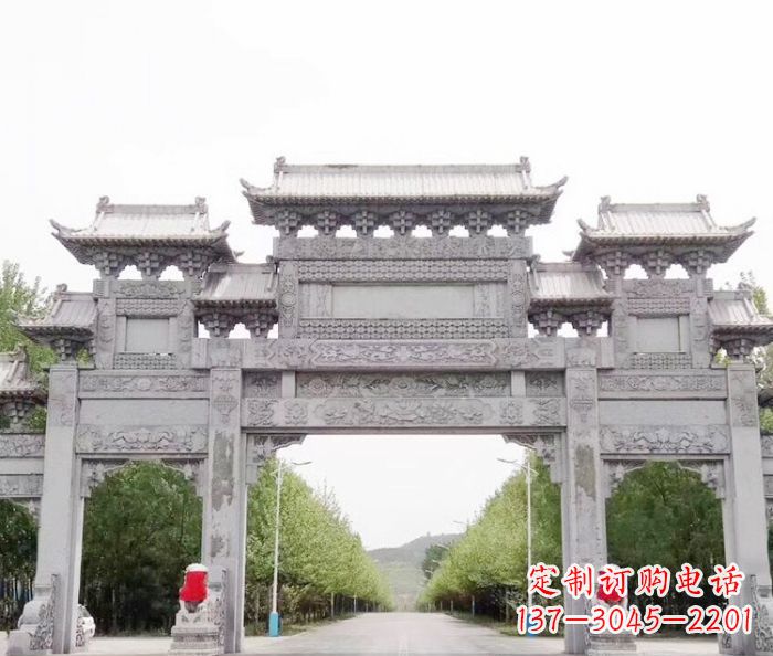 保定三门石雕牌坊,独具特色的地标雕塑