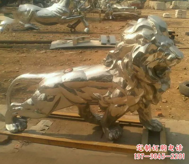 保定一缕金光,精致的镜面不锈钢狮子雕塑
