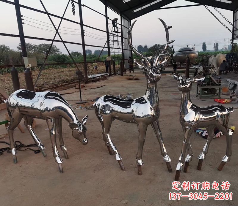 保定赏心悦目的不锈钢小鹿雕塑