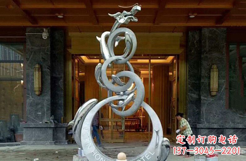 保定中领雕塑高端定制不锈钢龙门雕塑