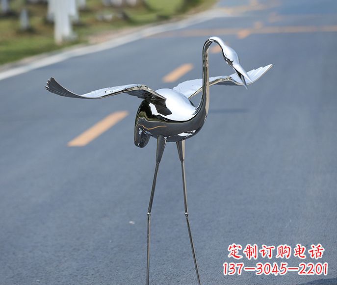 保定中领雕塑:酒店装饰精美仙鹤雕塑