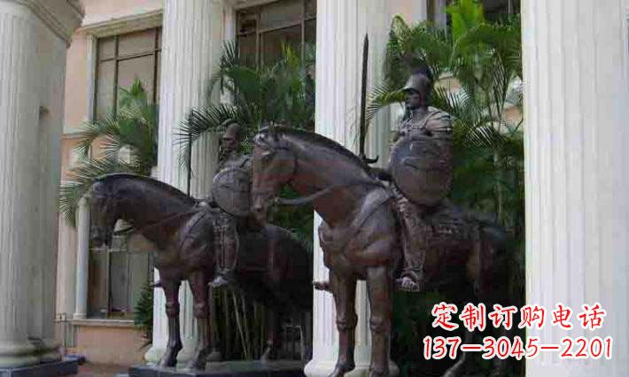 保定骑马铜雕士兵:增添宏伟气派