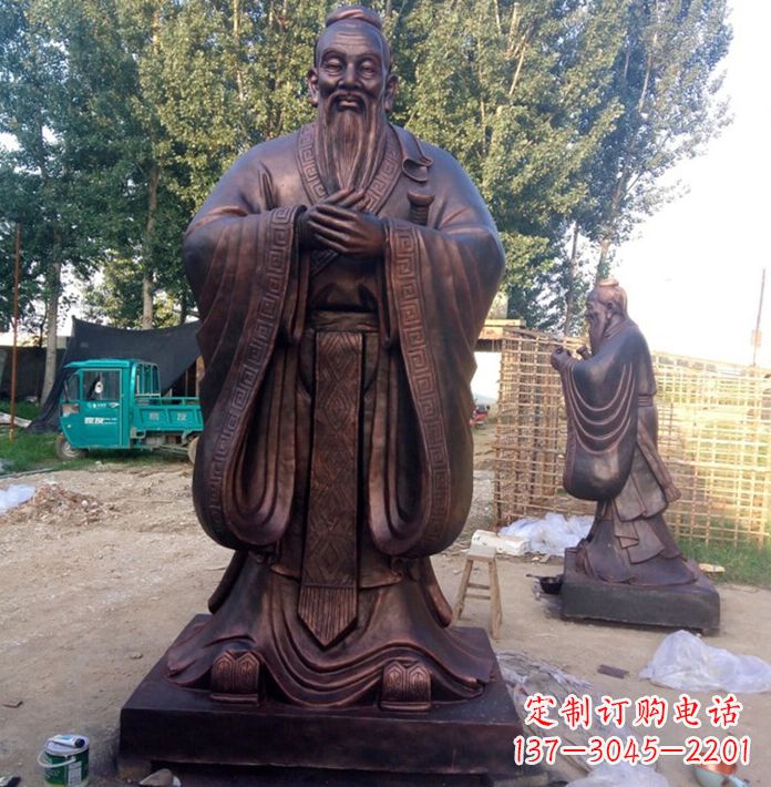 保定具有传奇色彩的孔子雕塑