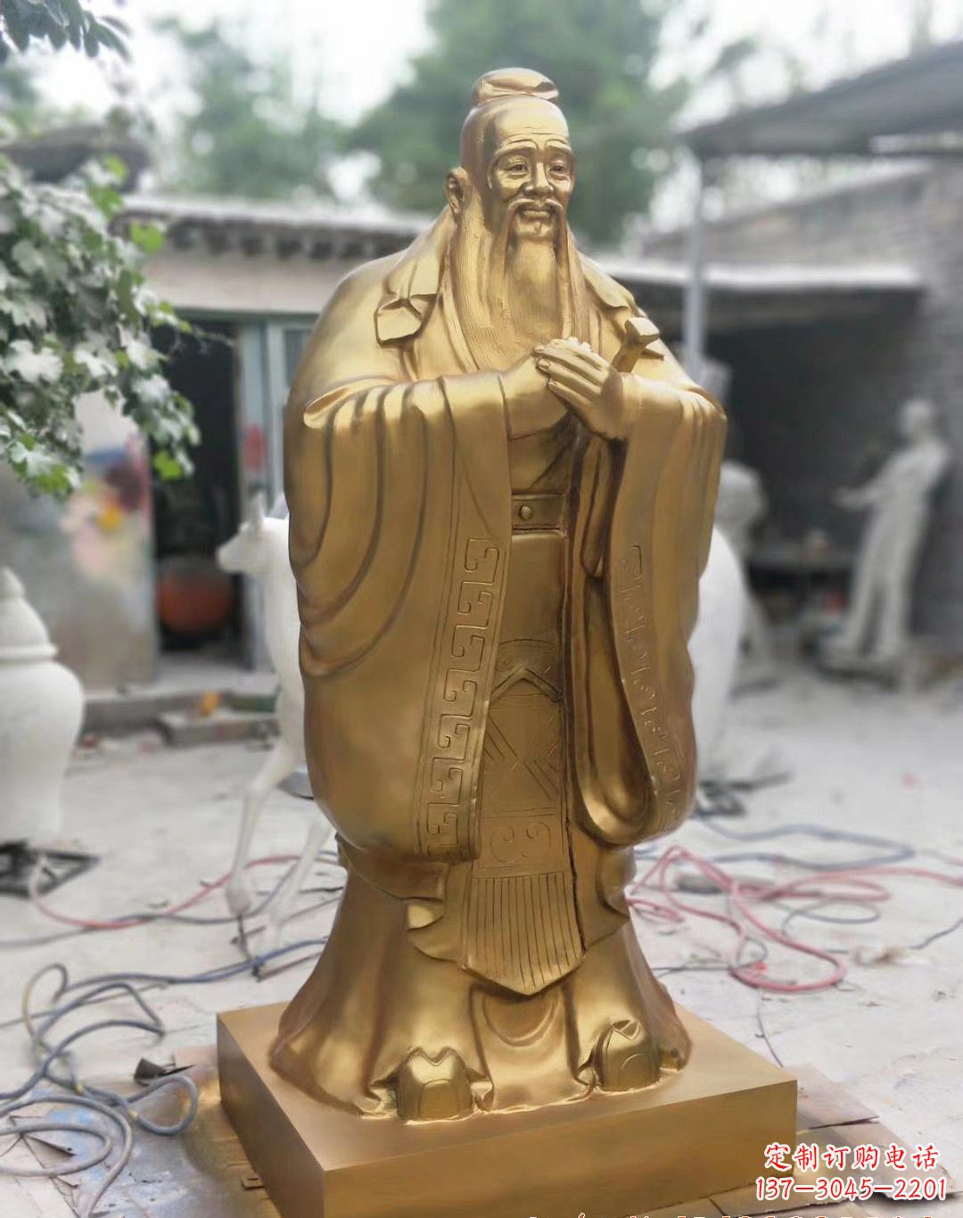 保定高雅典雅的孔子铜雕像