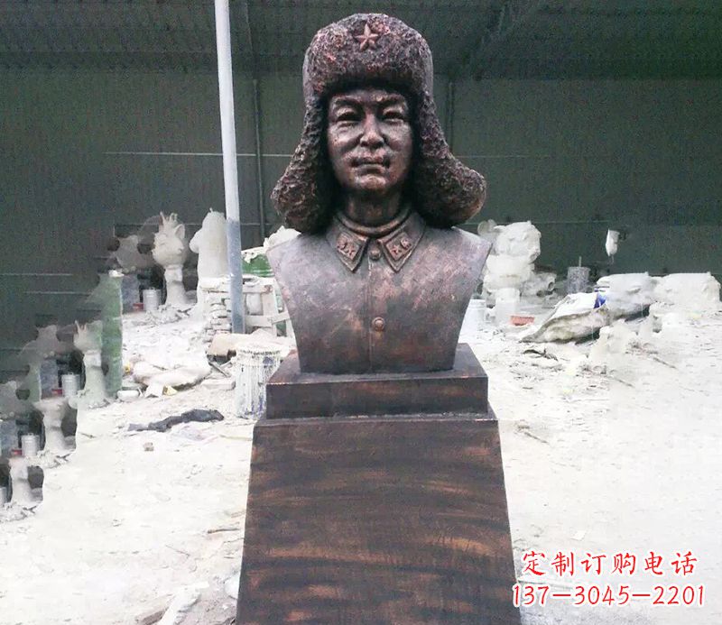 保定风采灿烂,无与伦比的雷锋雕塑