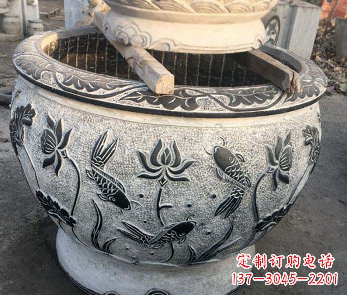 保定中领雕塑-仿古圆水缸雕塑