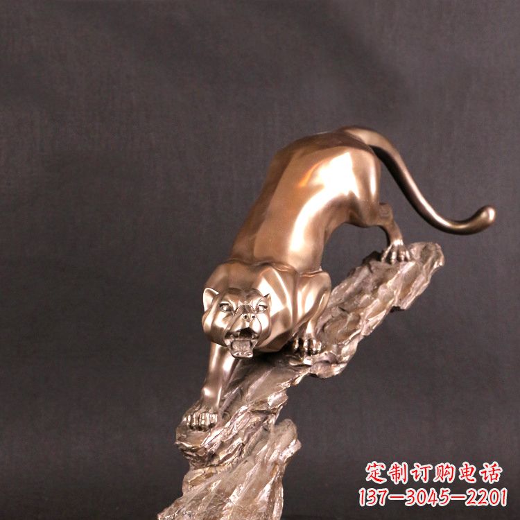 保定猎豹玻璃钢雕塑——高级定制精美雕塑