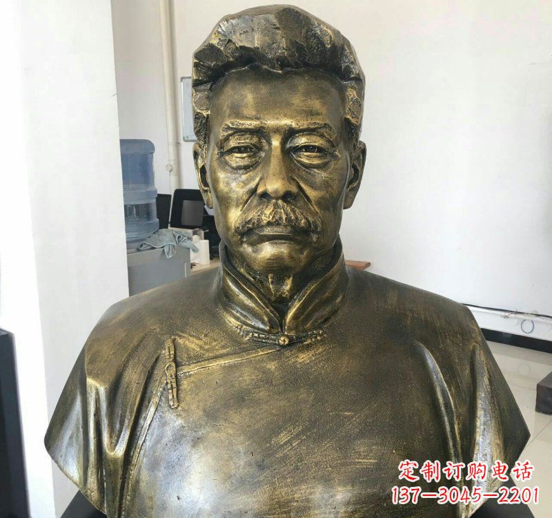 保定鲁迅铜雕:给您带来全新的珍藏体验
