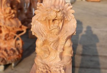 保定象征力量的汇丰狮子红石雕