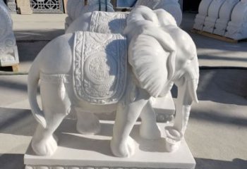 保定看门石雕大象，精致雕塑工艺的经典之作