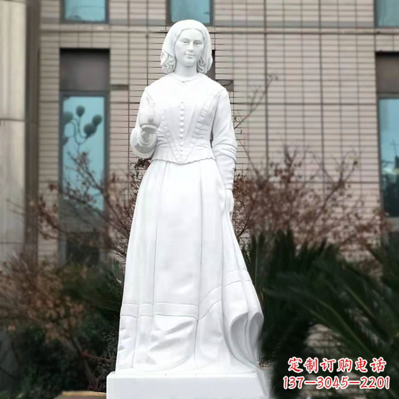 保定纪念南丁格尔的精美雕塑