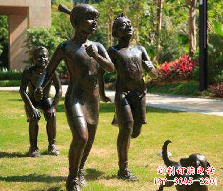保定宁夏中领雕塑推出的儿童铜雕跑步遛狗,一款…