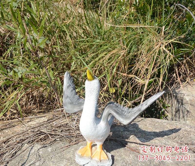 保定捧鸽天使精美雕塑是由中领雕塑厂家生产的杰…