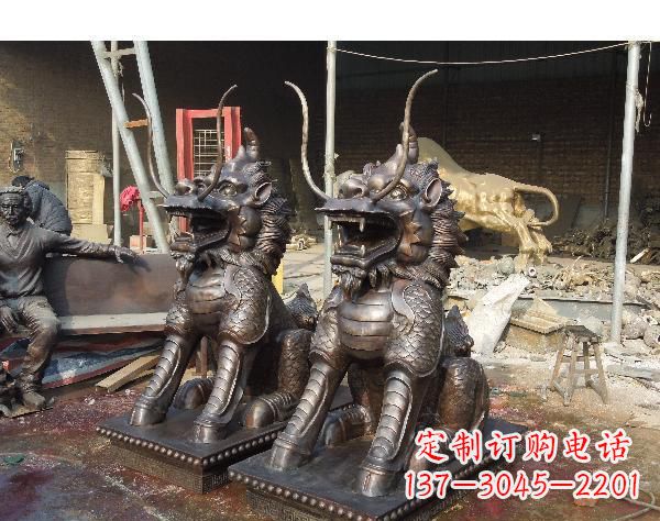 保定中领雕塑打造精美辟邪麒麟铜雕