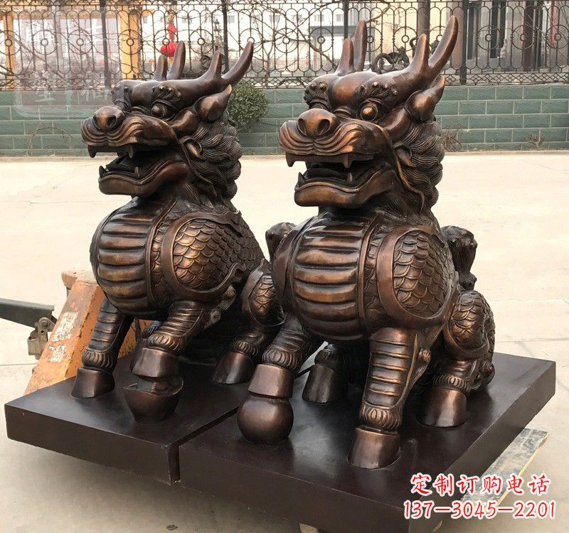 保定高雅定制辟邪铜麒麟雕塑