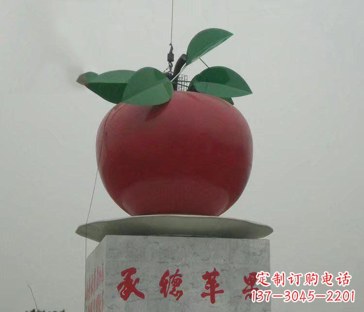 保定精美苹果雕塑,给空间增添独特风格