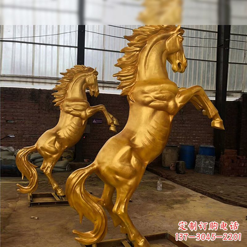 保定精美马雕塑,精锐漆金马儿