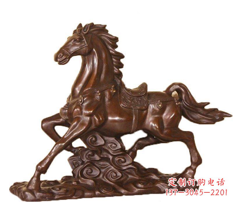 保定答案中领雕塑:精致马玻璃钢仿铜动物雕塑中…
