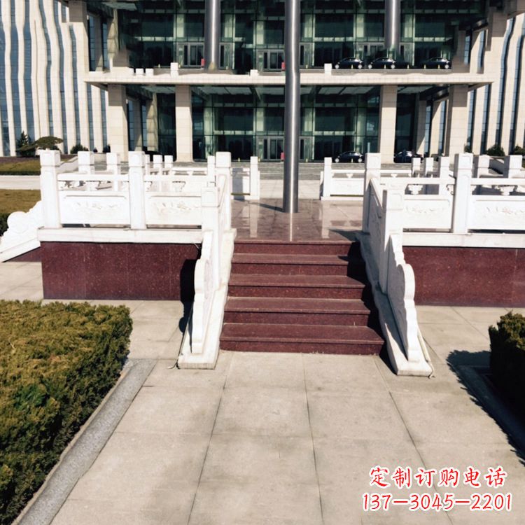 保定高贵的象征——中领雕塑升旗台雕塑