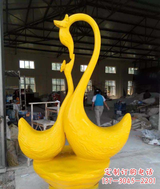 保定精致的天鹅玻璃钢雕塑