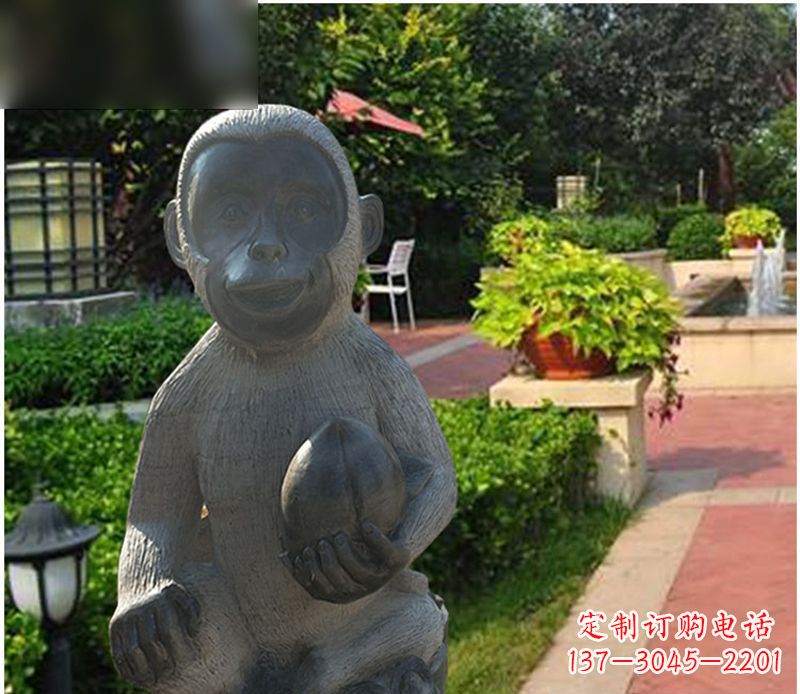 保定青石猴雕塑:尽显可爱的童趣