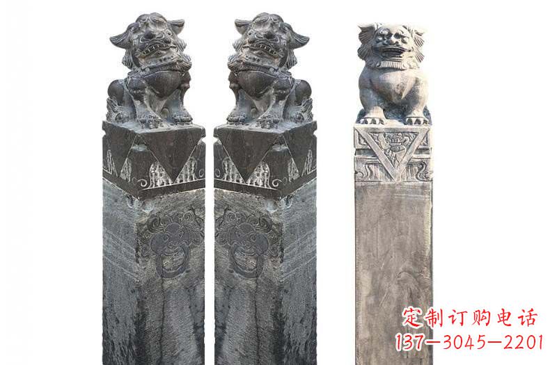 保定来自古代的精美狮子雕塑