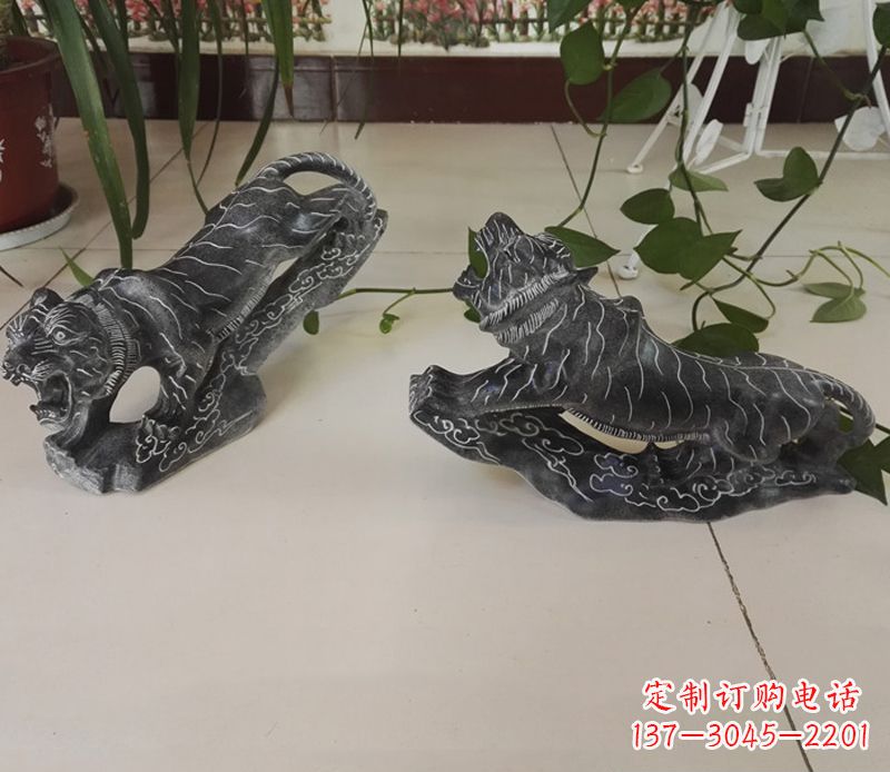 保定青石大型老虎雕塑是由中领雕塑设计制作的一…