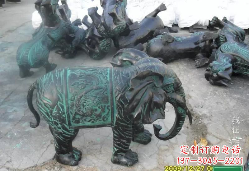 保定精美青铜大象雕塑,极致线条优雅