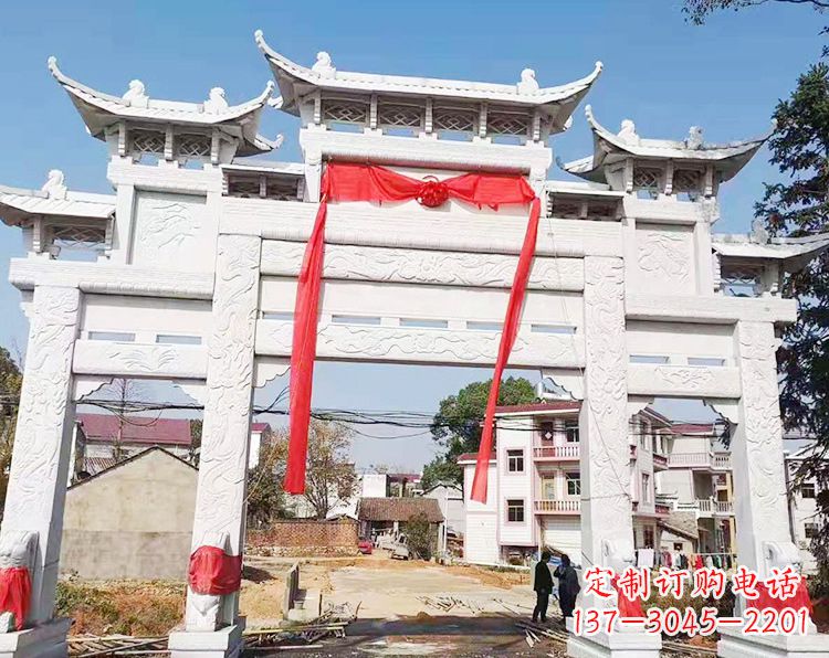 保定三门三楼石雕牌坊：专业定制牌坊雕塑