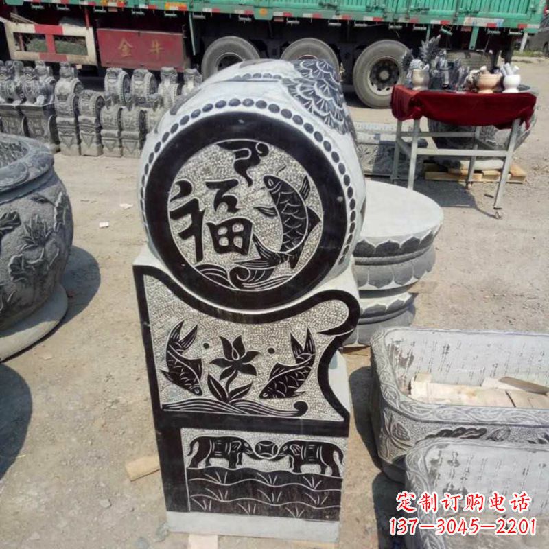 保定狮子门墩石雕
