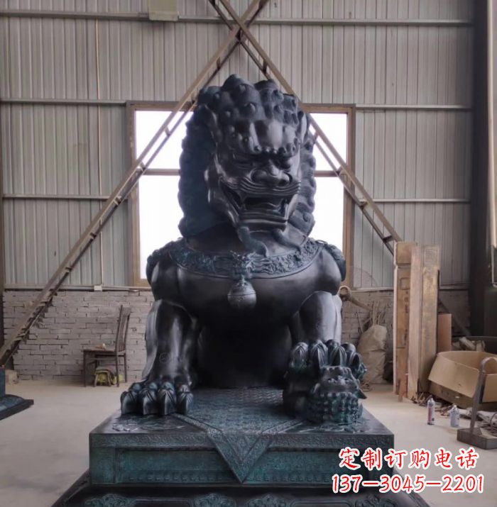 保定中领雕塑狮子铜雕塑，壮丽展现王者之气！