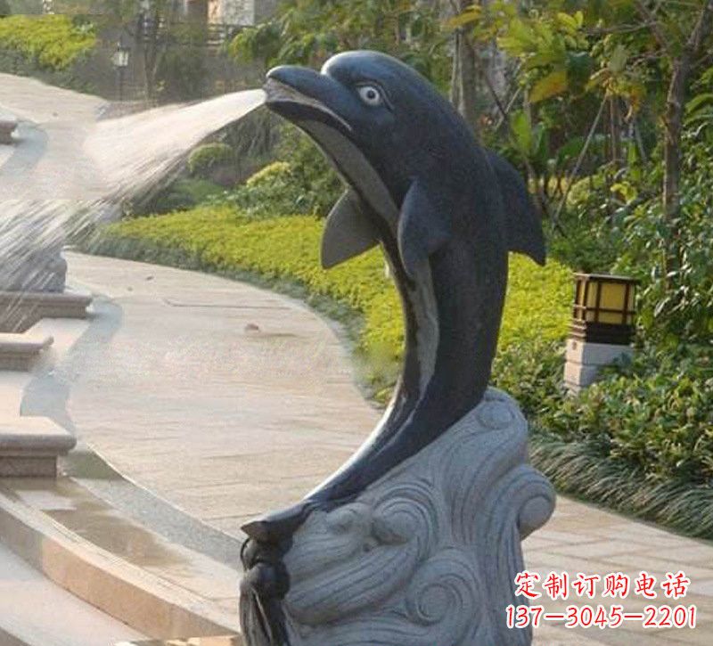 保定海豚雕塑:惊艳世间,把精灵捧在掌心