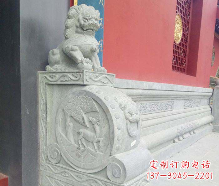 保定寺庙景观狮子石门墩抱鼓石