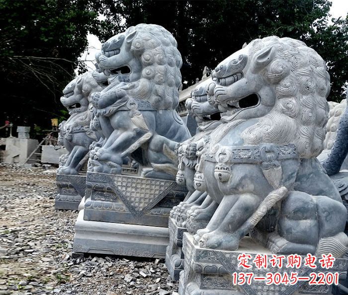 保定寺庙青石狮子石雕 (2)