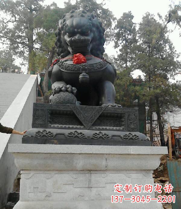 保定寺庙狮子铜狮子雕塑