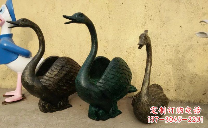 保定天鹅动物铜雕 (3)