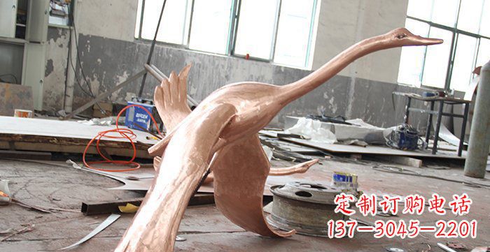 保定天鹅铸铜动物铜雕