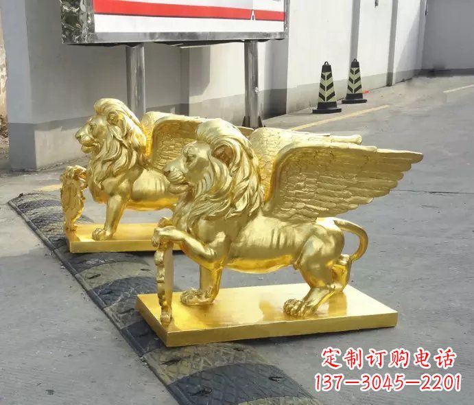 保定贴金圣马可飞狮铜雕