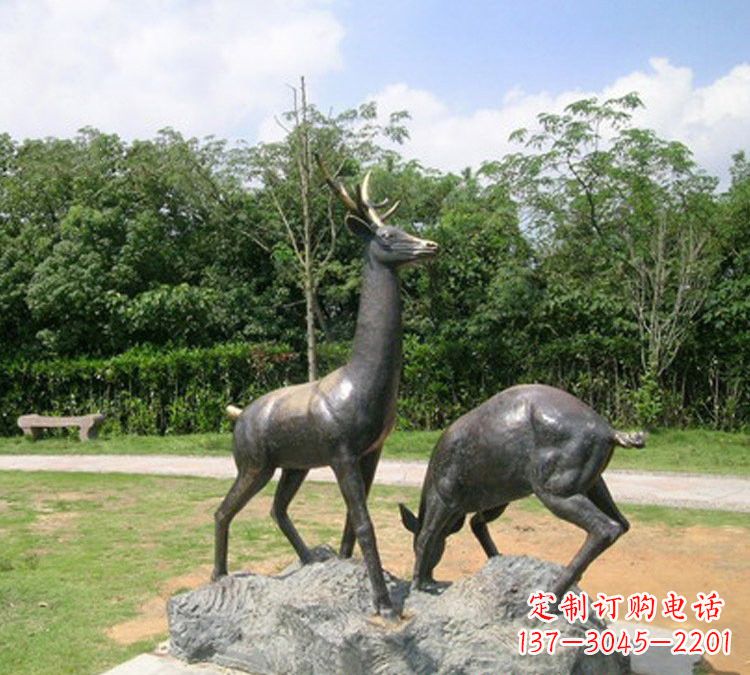 保定铜雕动物梅花鹿