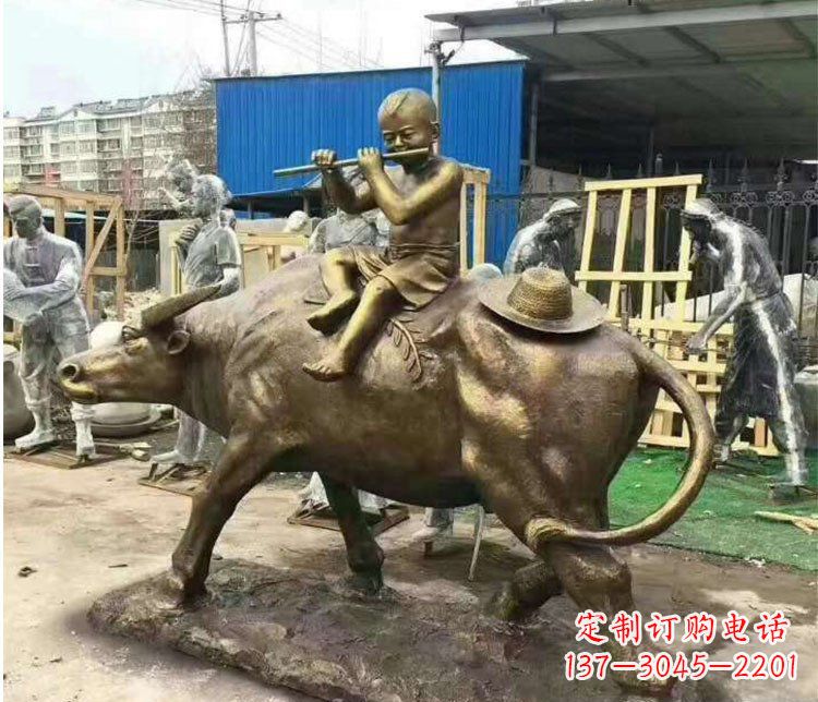 保定铜雕户外牧童骑牛雕塑摆件