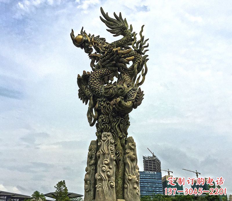 保定铜雕盘龙柱