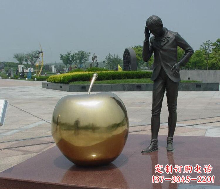 保定铜雕西方人物和苹果