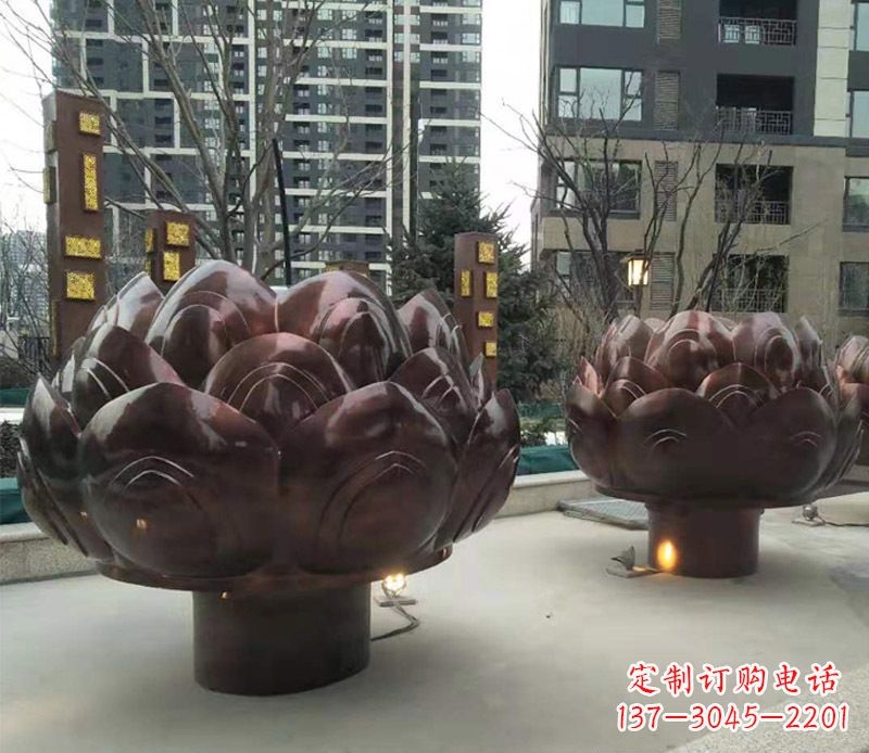保定铜雕小区景观荷花